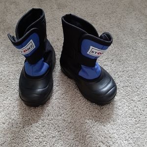 Stonz Winter Boots